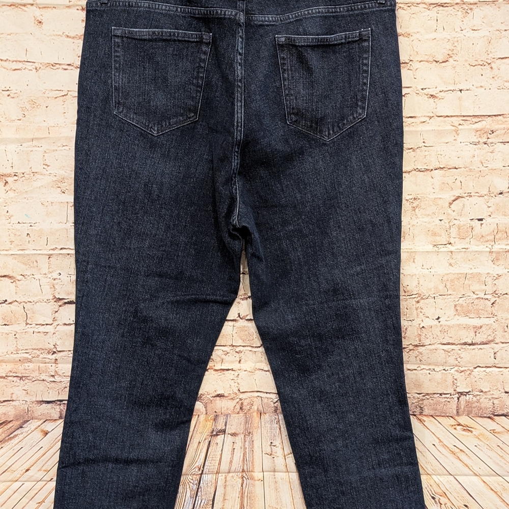 🎉 SALE 🎉 NWT Vineyard Vines Straight High Rise Crop Women's Dark Blue Jeans - Picture 13 of 15